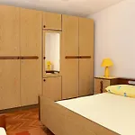 By The Sea Lumbarda, Korcula - 9480 Apartman
