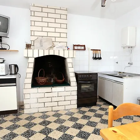 By The Sea Lumbarda, Korcula - 9480 *