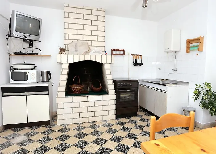 By The Sea Lumbarda, Korcula - 9480 *