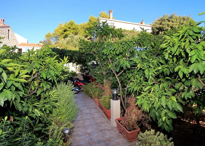 By The Sea Lumbarda, Korcula - 9480 Apartman *